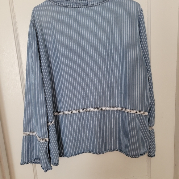 Fourteenth place v neck striped bell Denim Looking sleeve  XXL top blue white - Picture 6 of 6